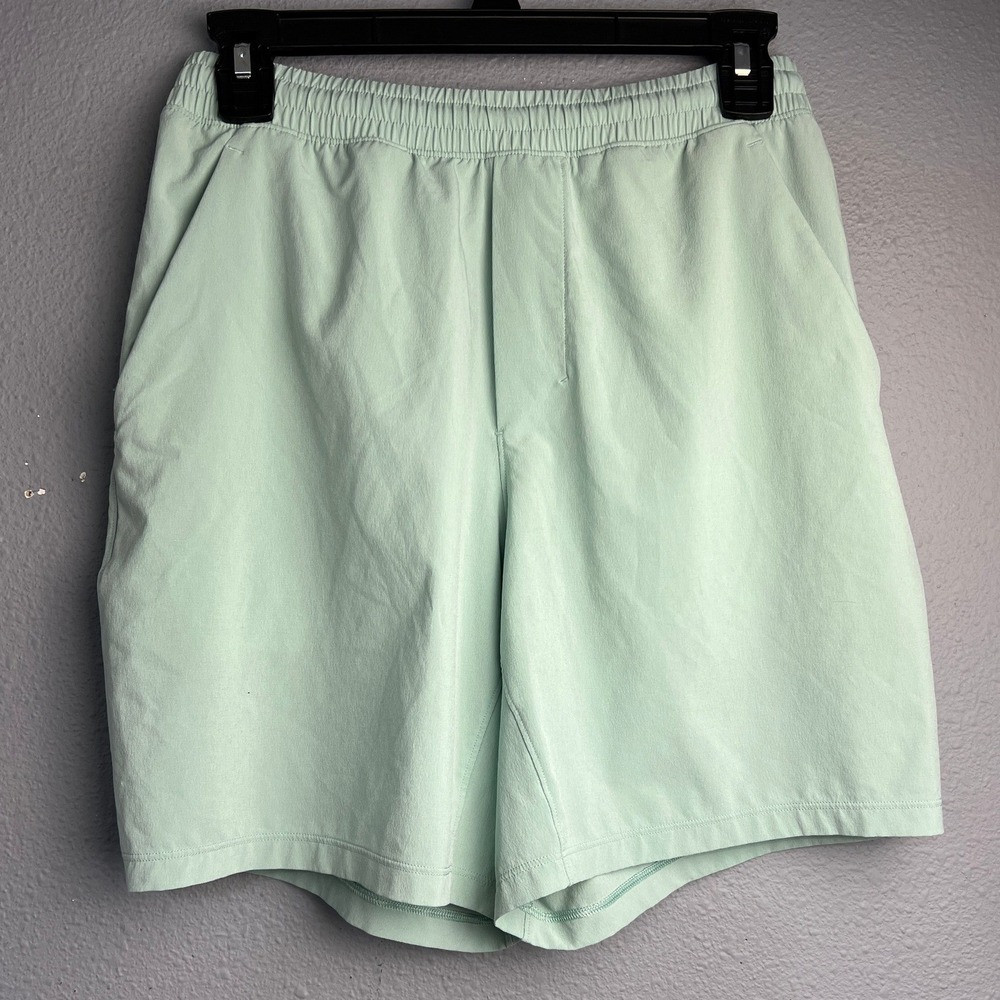 Lululemon Pace Breaker 7" Shorts Mint Green Mens Activewear Sporty Athleisure